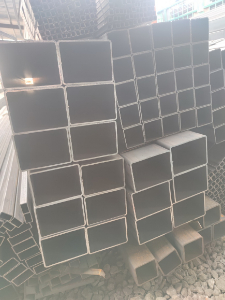 仁布大口径无缝方矩管